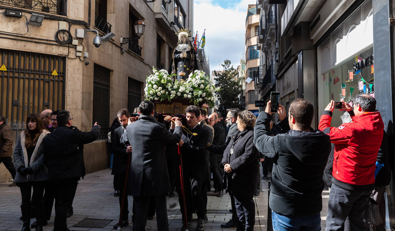 Fotos: Encuentro de cofradías de Semana Santa, en Logroño