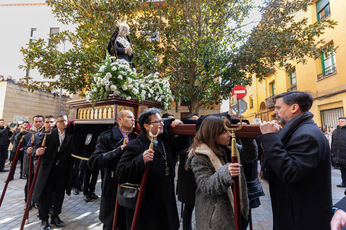 Fotos: Encuentro de cofradías de Semana Santa, en Logroño