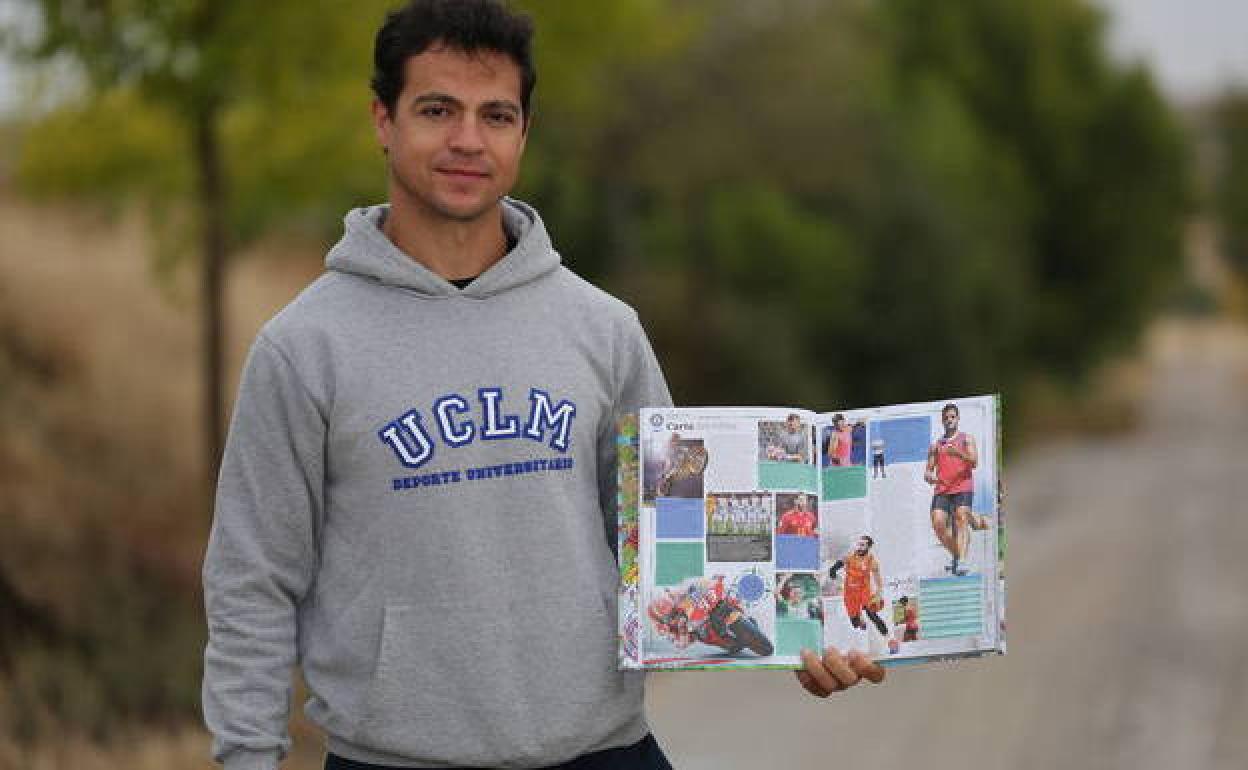 Christian sostiene el Libro Guinness de 2021 en el que comparte página, él en grande, junto a otros 'grandes', Rafa Nadal y Ricki Rubio.