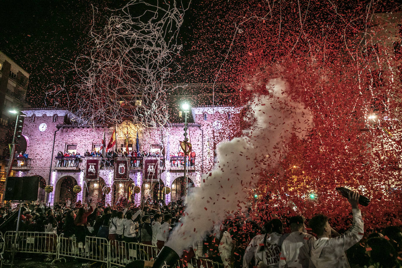 Fotos: Calahorra lanza el chupinazo de sus fiestas de invierno