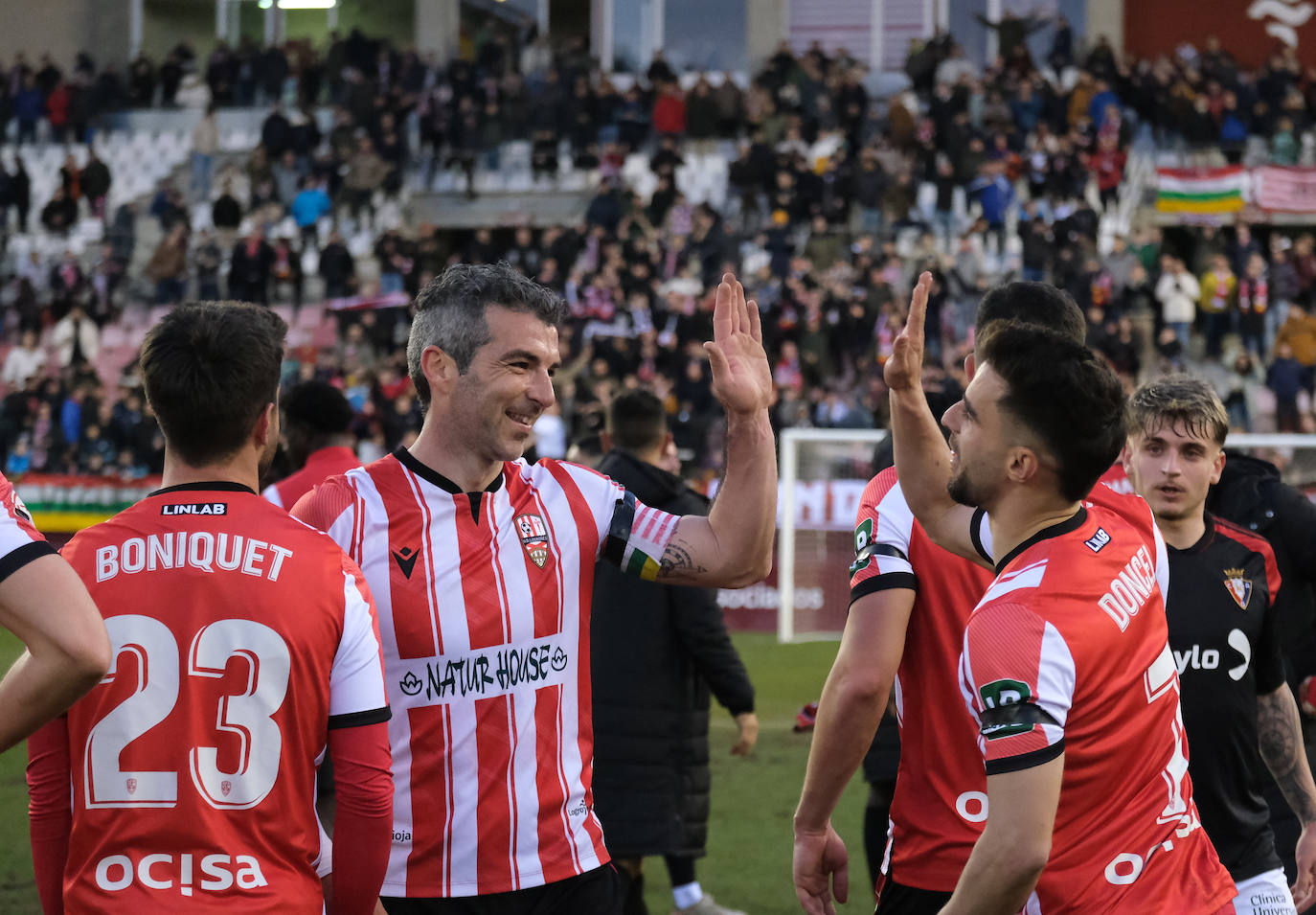 Fotos: El triunfo de la UD Logroñés frente a Osasuna hace sonreír a Las Gaunas