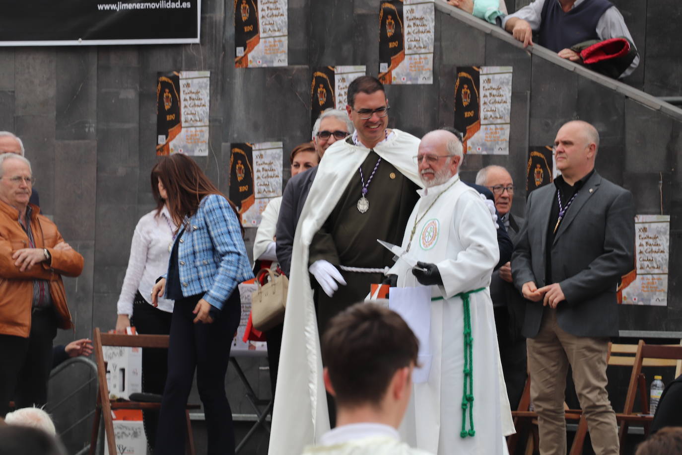 Fotos: La XVIII Exaltación de Bandas de Cofradías de Arnedo reúne a ocho agrupaciones de cuatro comunidades en la plaza de España