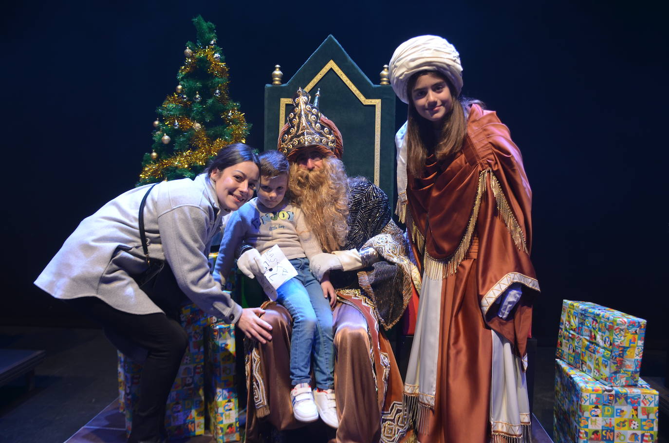 Los niños de Calahorra, con los Reyes Magos