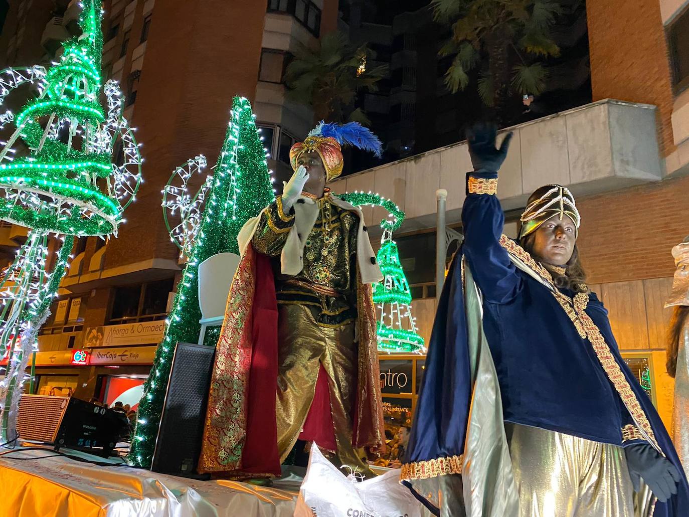 La cabalgata de los Reyes Magos en Logroño