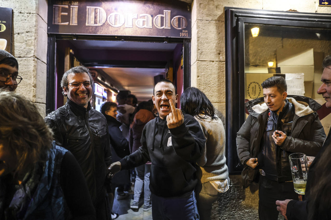 Cierra el bar &#039;El Dorado&#039;