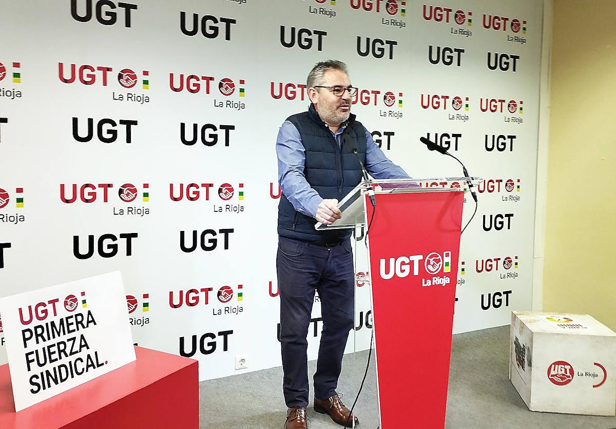 Jesús Izquierdo, en rueda de prensa en UGT.