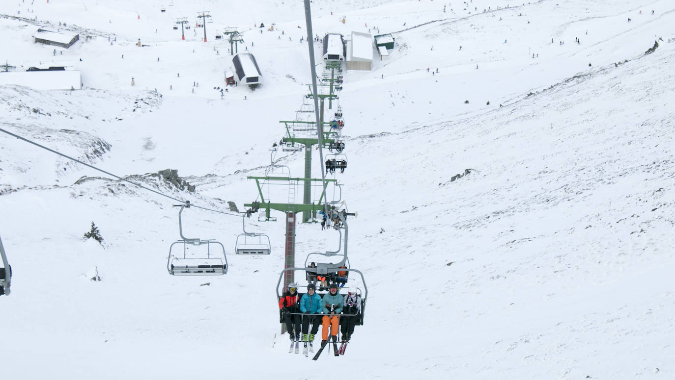 Valdezcaray se llena de esquiadores