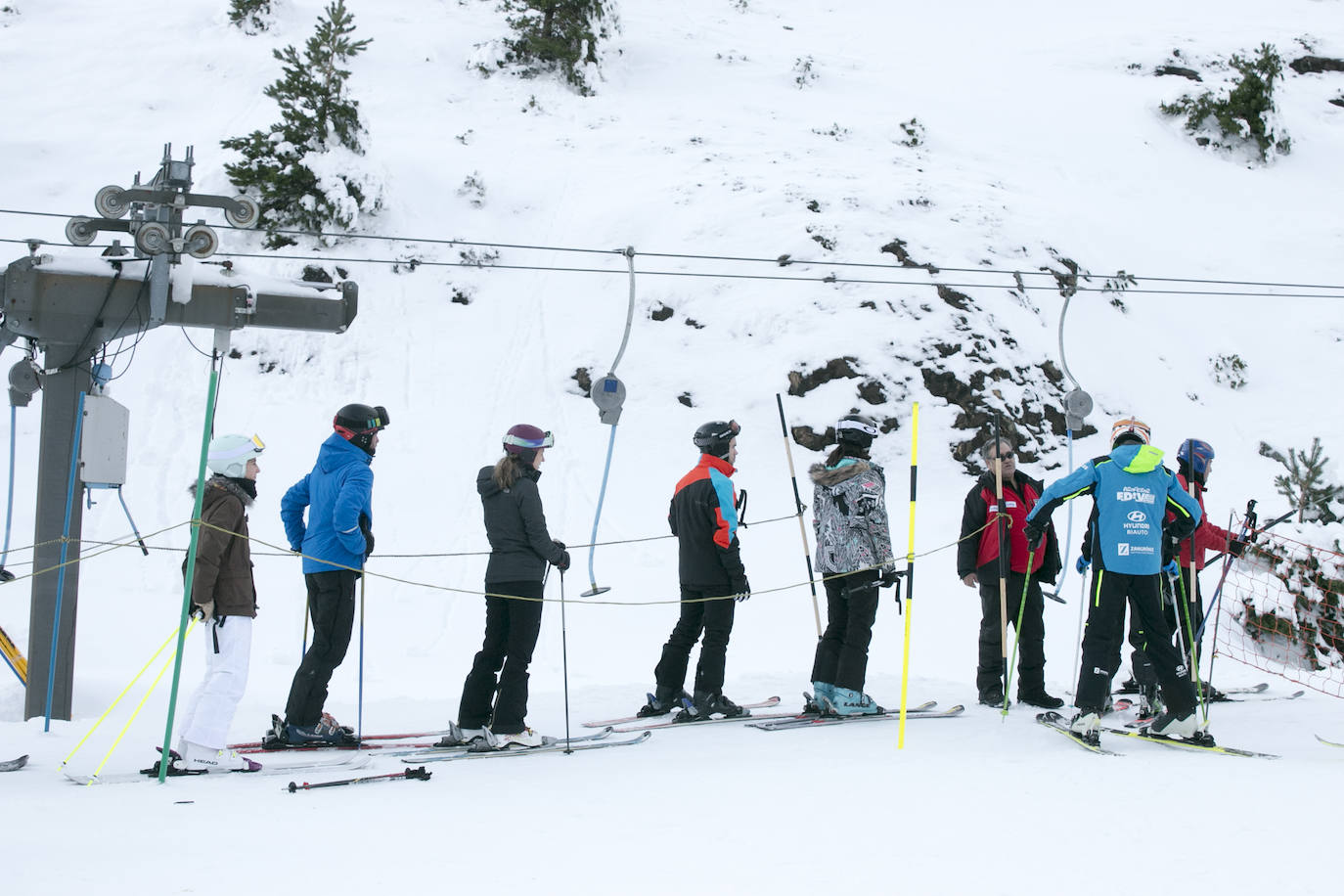 Valdezcaray se llena de esquiadores