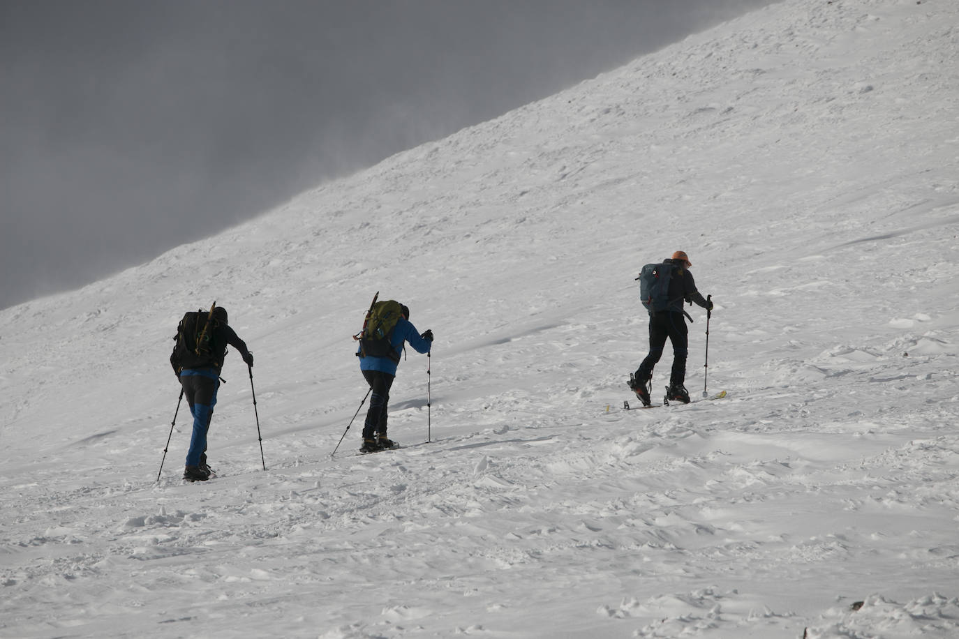 Valdezcaray se llena de esquiadores