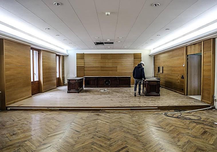 Antigua sala de vistas de la Audiencia Provincial.