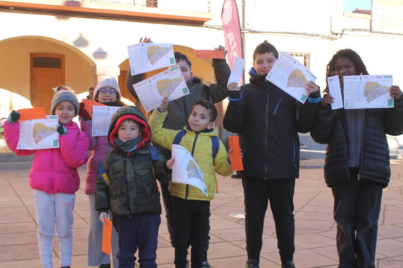 Carrera infantil de orientación en Badarán