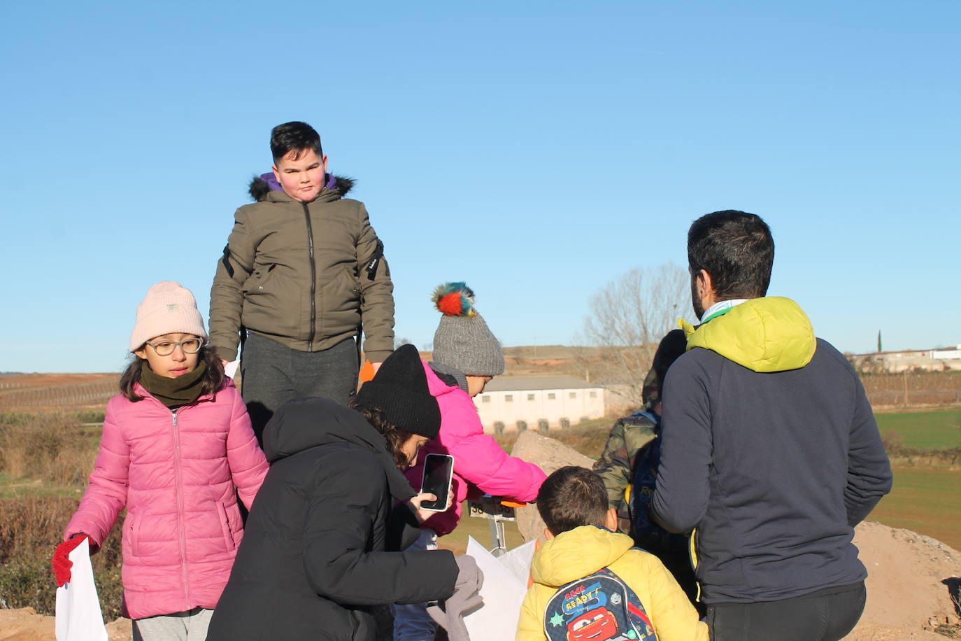 Carrera infantil de orientación en Badarán