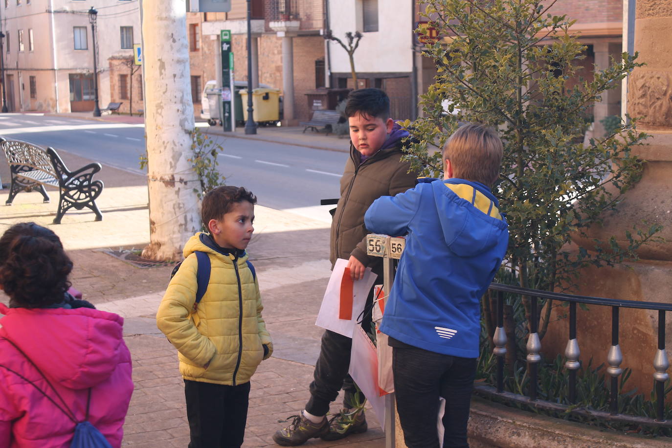 Carrera infantil de orientación en Badarán