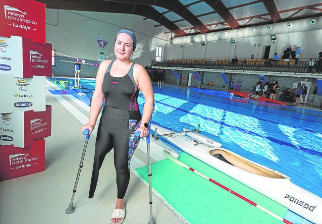 Aris Catalán fue una de las quince participantes del curso intensivo de paracanoe en Las Gaunas.