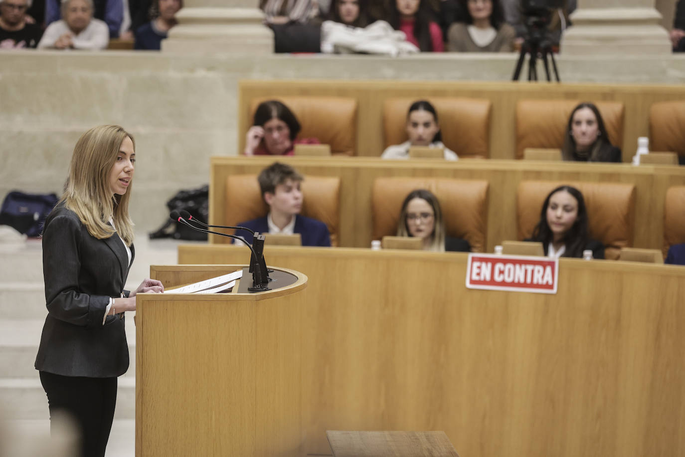 V Torneo de Debate Preuniversitario