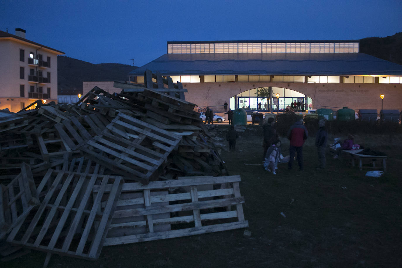 Las hogueras de Santa Águeda, en imágenes