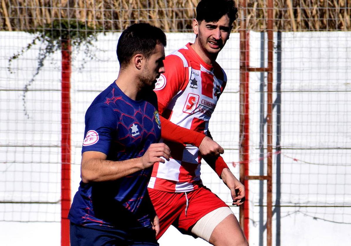 Emilio Lozano durante el partido del domingo contra el Varea.