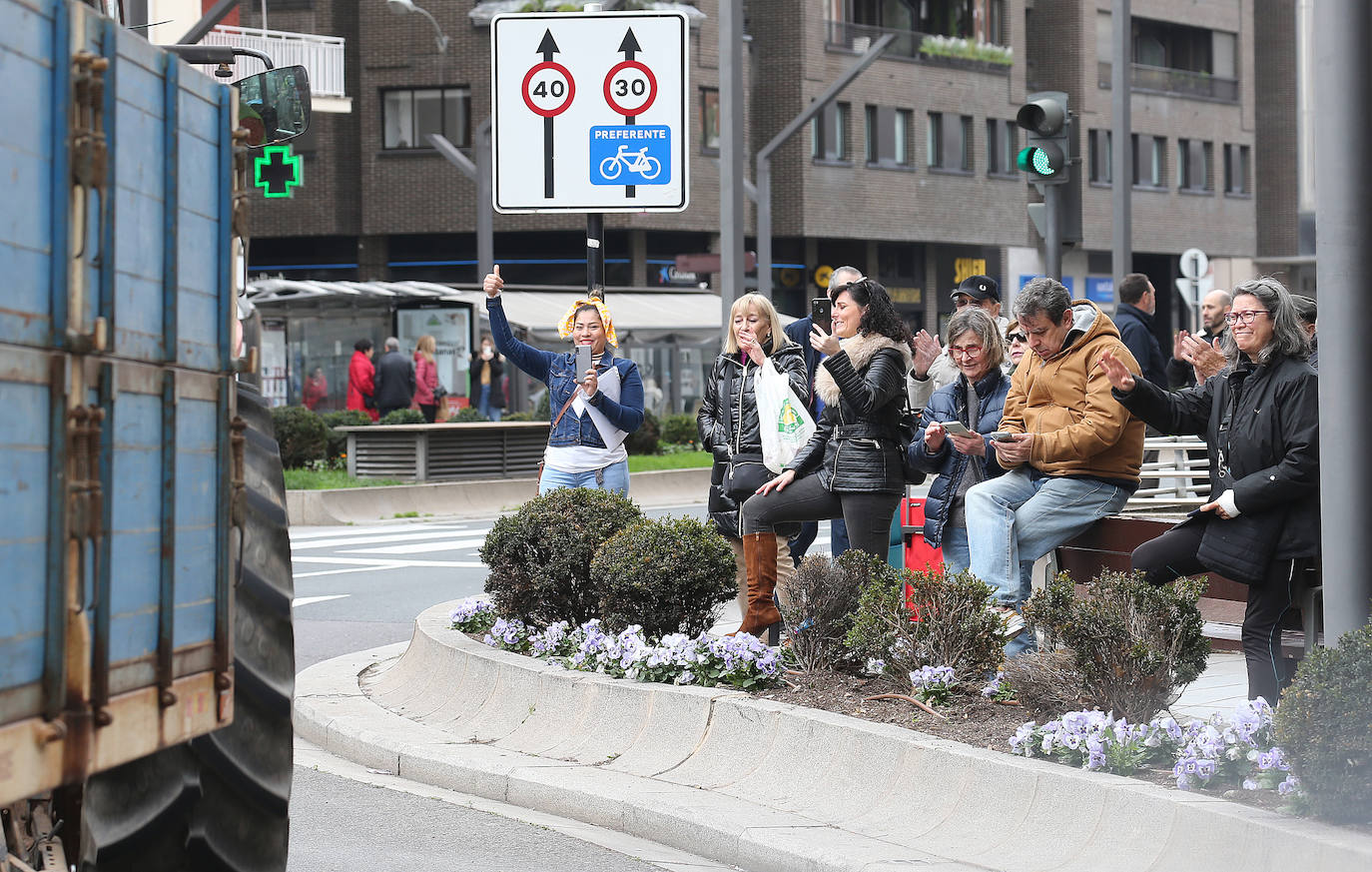 Las imágenes del segundo día de tractorada en Logroño