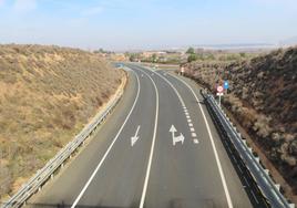 Carreteras vacías y muchos tractores en Alfaro