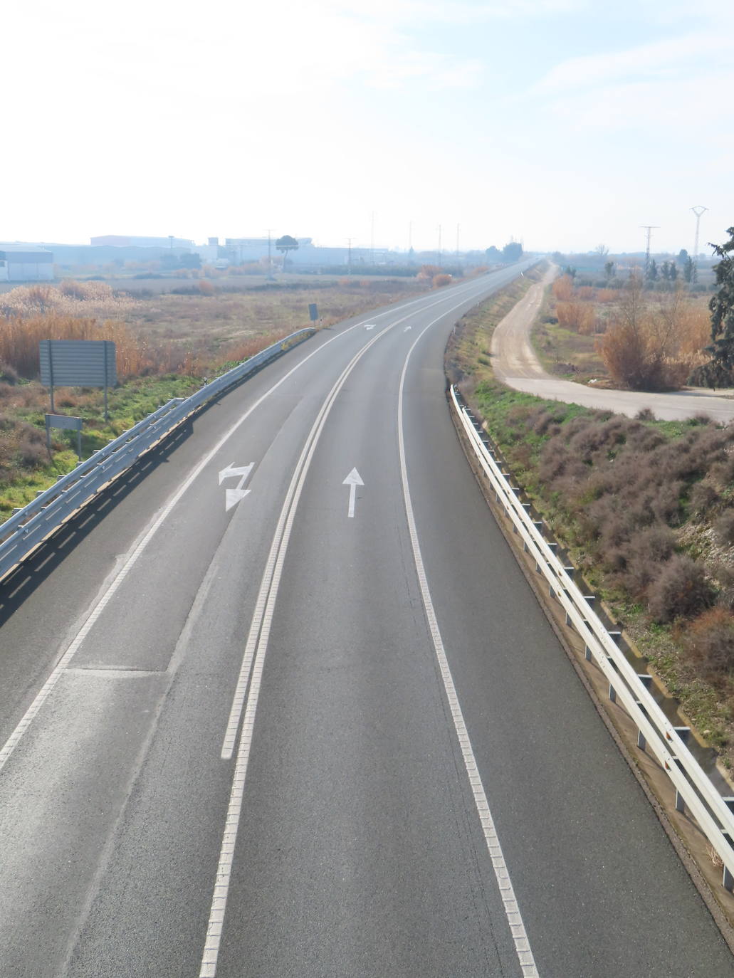 Carreteras vacías y muchos tractores en Alfaro