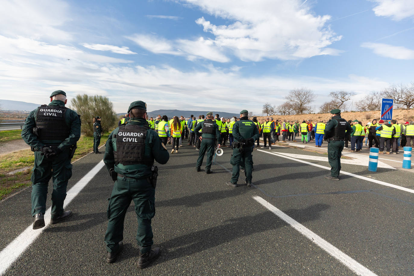 La protesta de Lentiscares, en imágenes