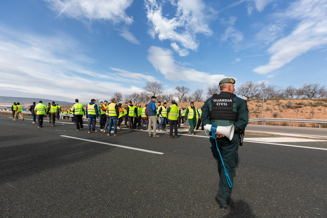 La protesta de Lentiscares, en imágenes