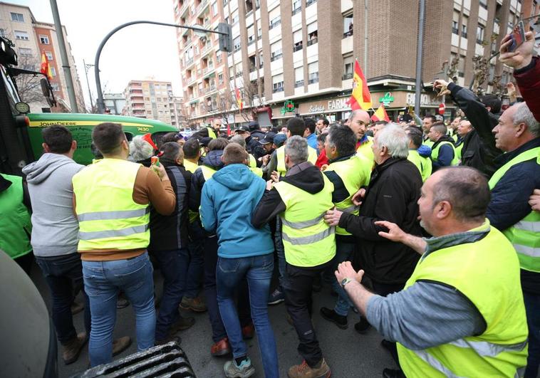 Vídeo: tensión en República Argentina con Huesca