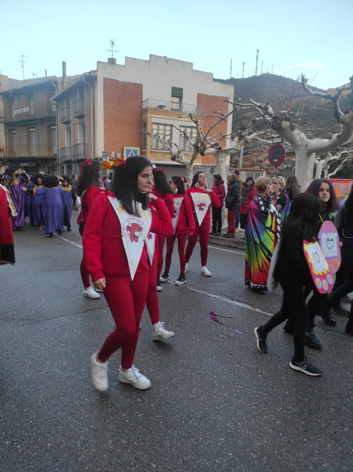 Los disfraces en las calles de Cervera