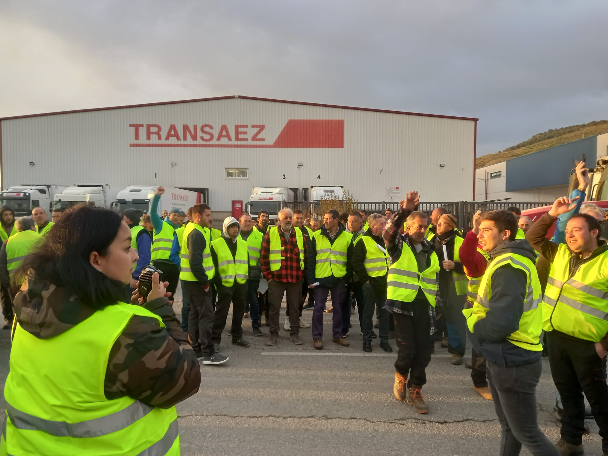 Las imágenes de las protestas de los agricultores este lunes