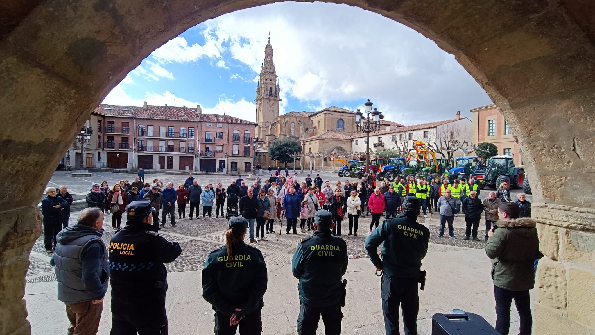 Las imágenes de las protestas de los agricultores este lunes