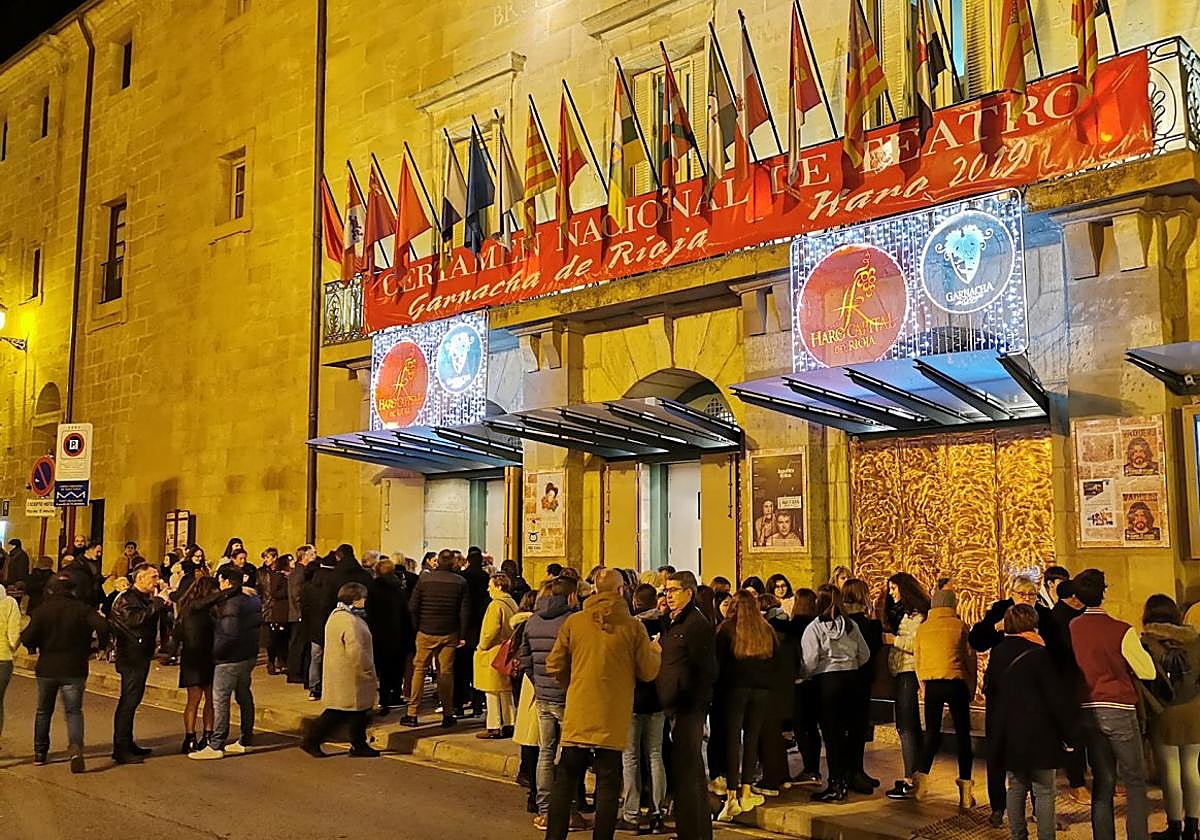 Público en el Bretón de Haro, en una edición del certamen Garnacha.