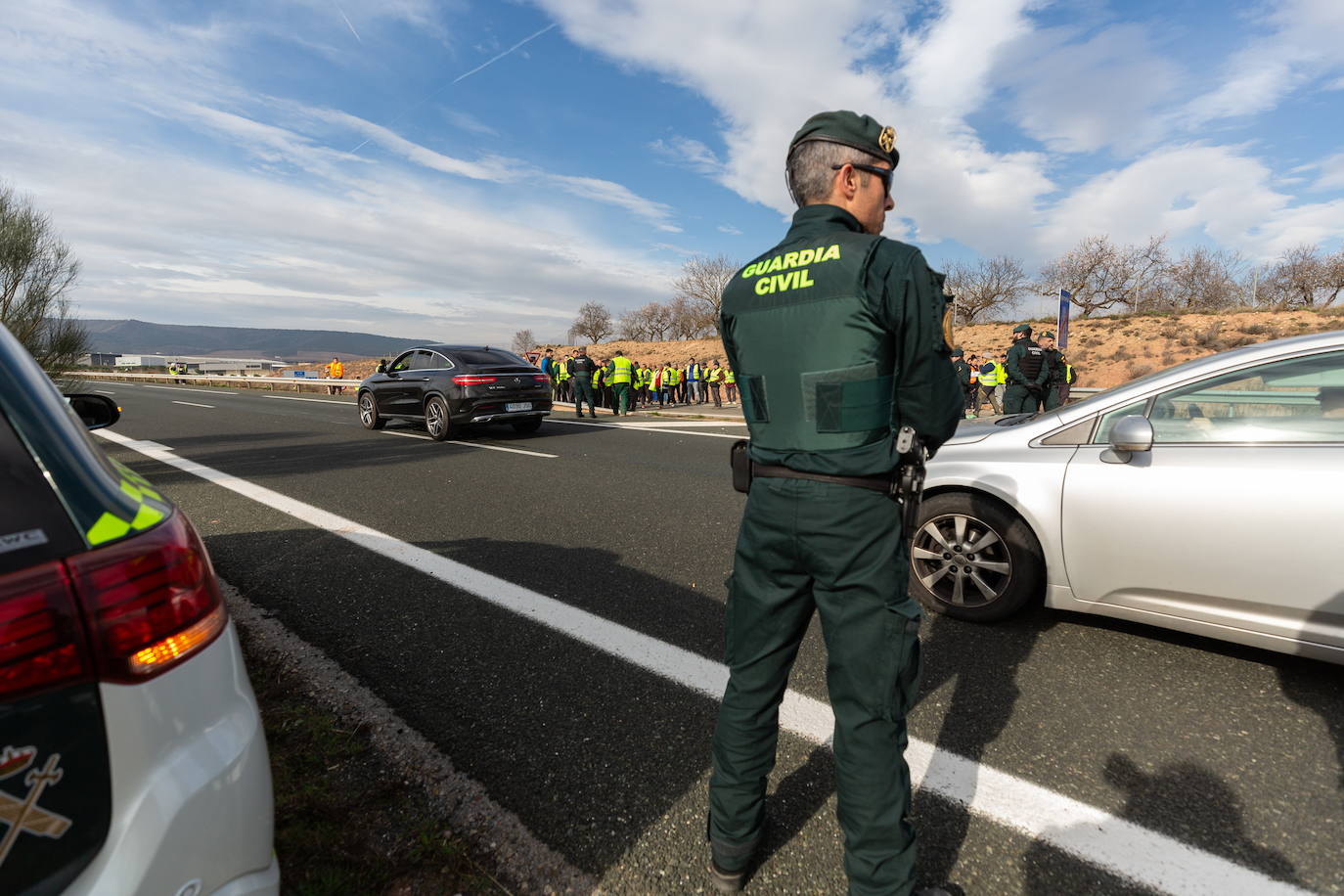 Un agente de la Guardia Civil en una de las tractoradas de esta semana.