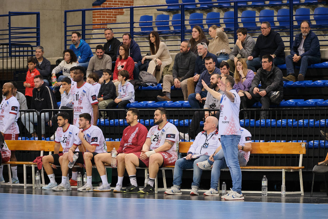 Ciudad de Loroño 38 - Sagunto 27