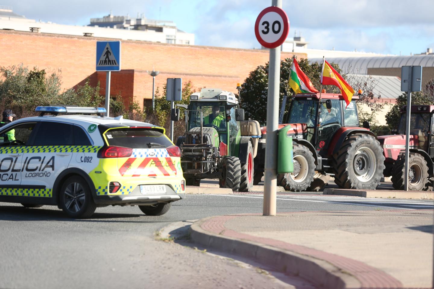 Las imágenes de la tractorada de este lunes