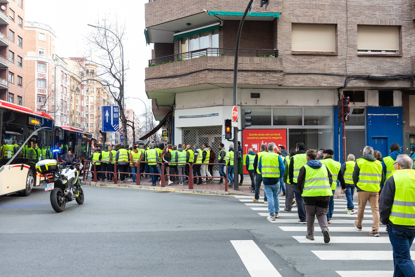 La protesta de los &#039;chalecos amarillos&#039; de este jueves, en imágenes (I)