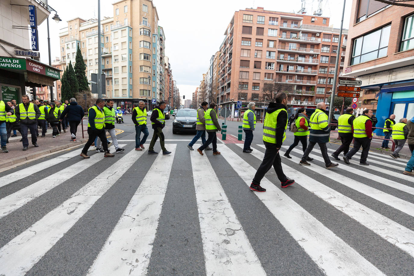 La protesta de los &#039;chalecos amarillos&#039; de este jueves, en imágenes (I)