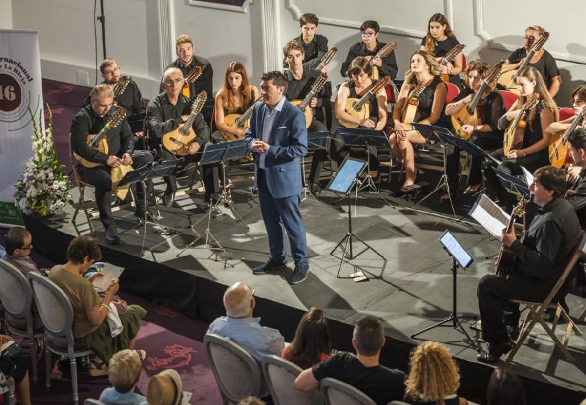 La orquesta de plectro, durante uno de sus últimos conciertos.