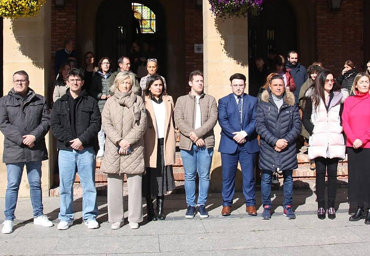 Minuto de silencio fallecidos incendio Valencia