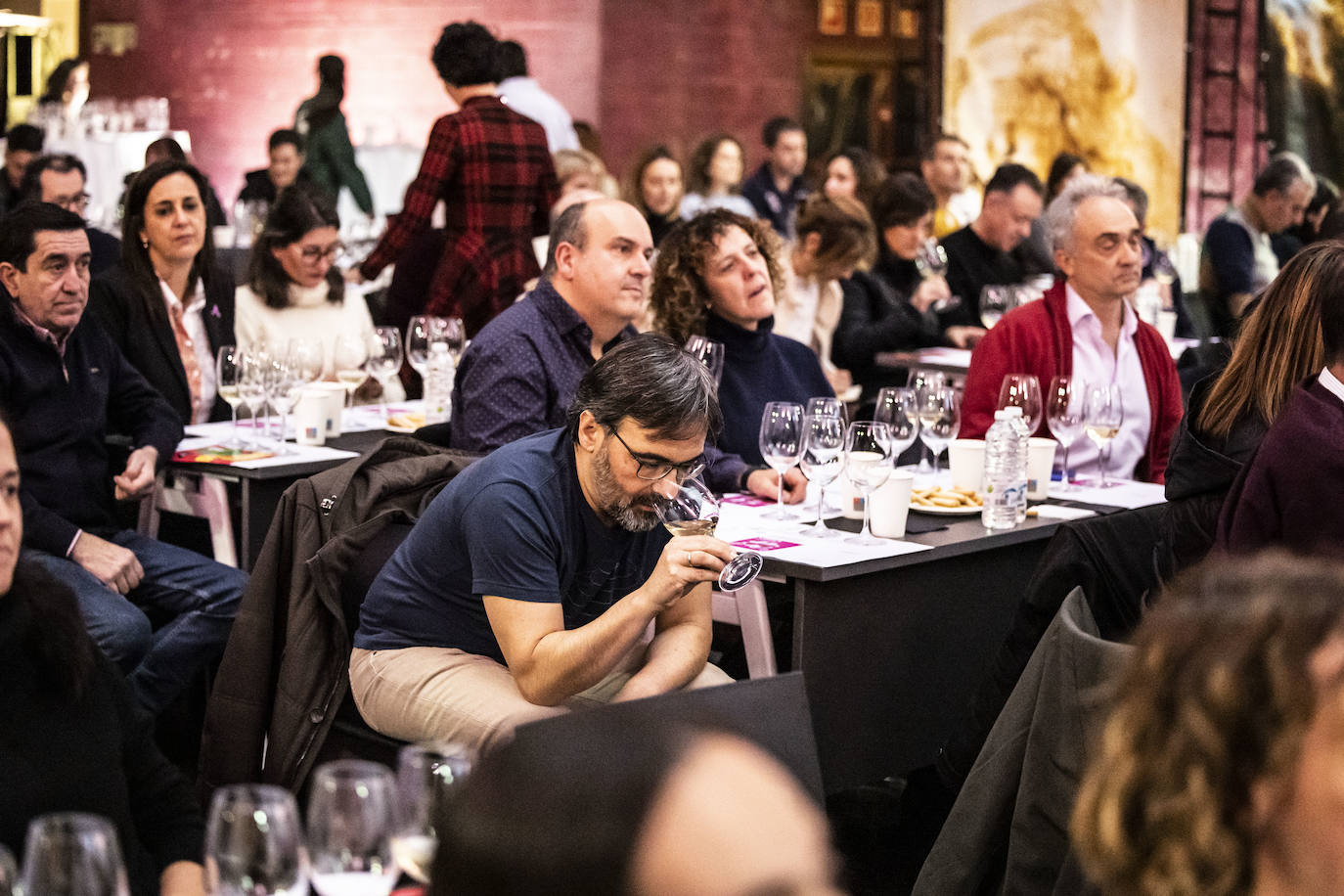 Cata solidaria de Juan Carlos Sancha en beneficio de enfermos de ELA