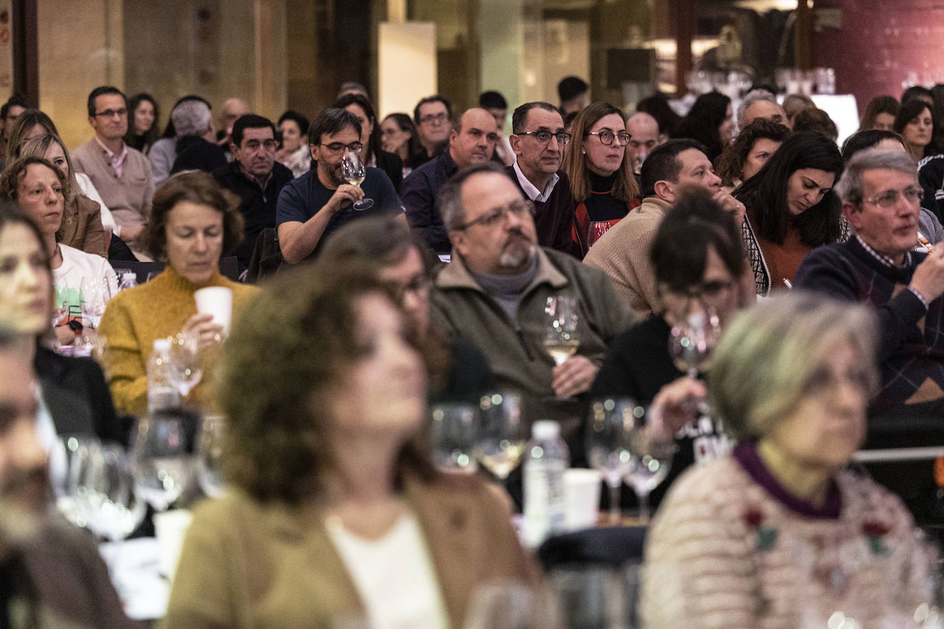 Cata solidaria de Juan Carlos Sancha en beneficio de enfermos de ELA