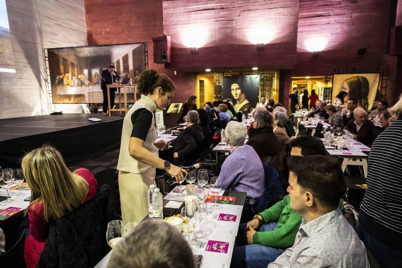 Cata solidaria de Juan Carlos Sancha en beneficio de enfermos de ELA