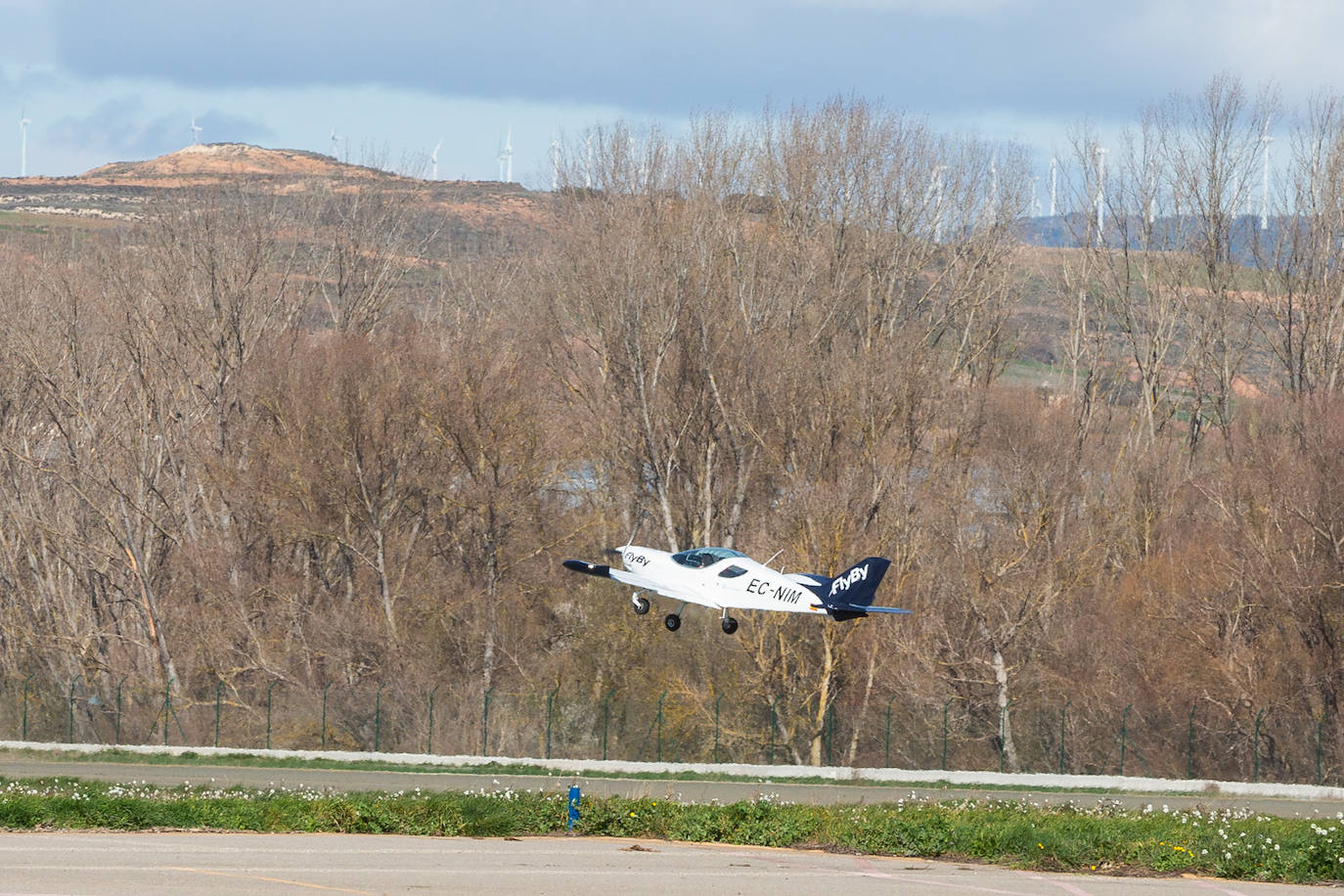 Primer día en la escuela de pilotos de Agoncillo