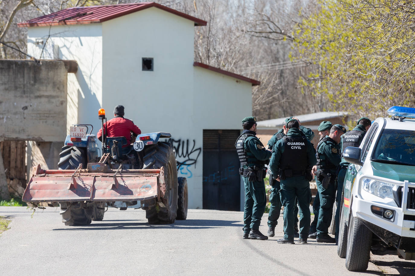 Más de 200 personas ayudan en la búsqueda de Javier Márquez en Logroño