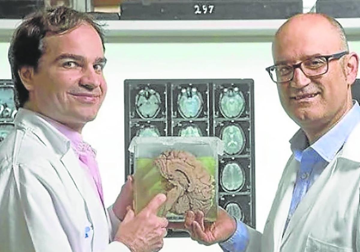 Los fisioterapeutas Federico Montero y Miguel Ángel Galán.