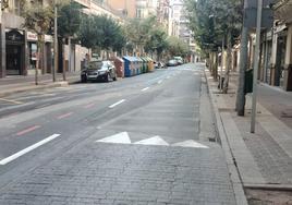 Avenida Portugal, con dos carriles de circulación y sin carril bici segregado.