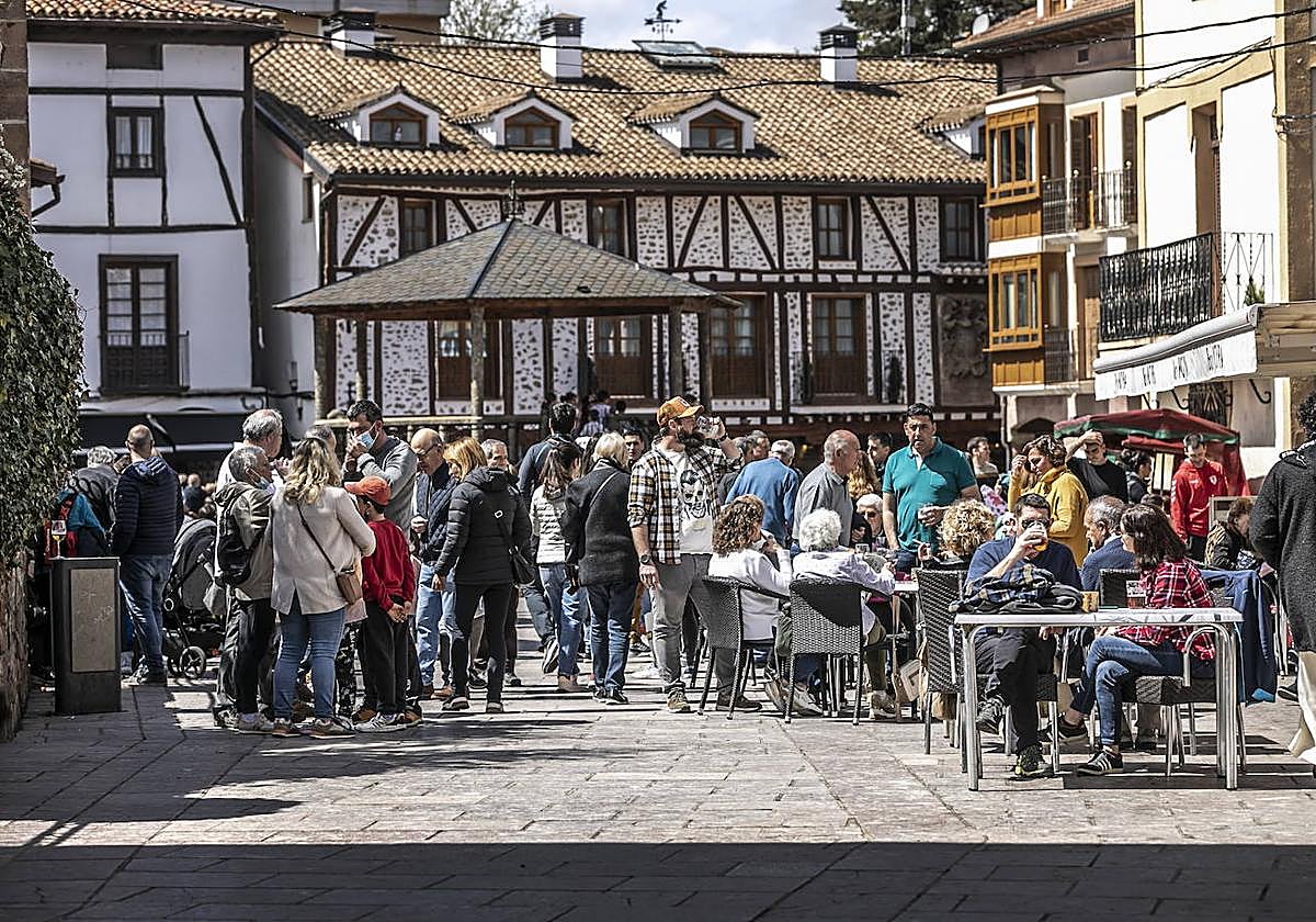 Ezcaray volverá a atraer a numerosos turistas durante las inminentes vacaciones de Semana Santa.