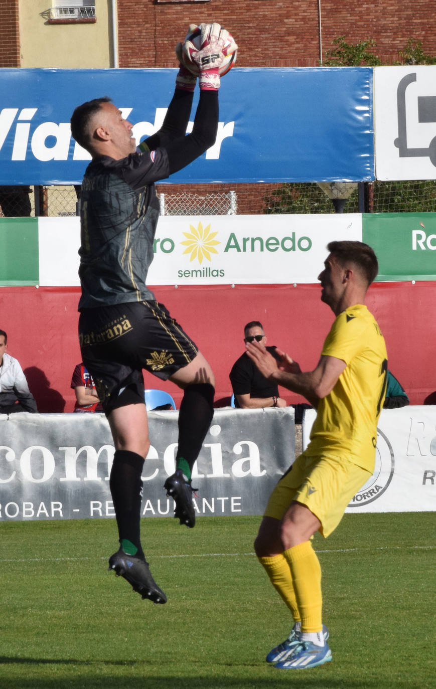 Las imágenes del derbi Calahorra-UDL