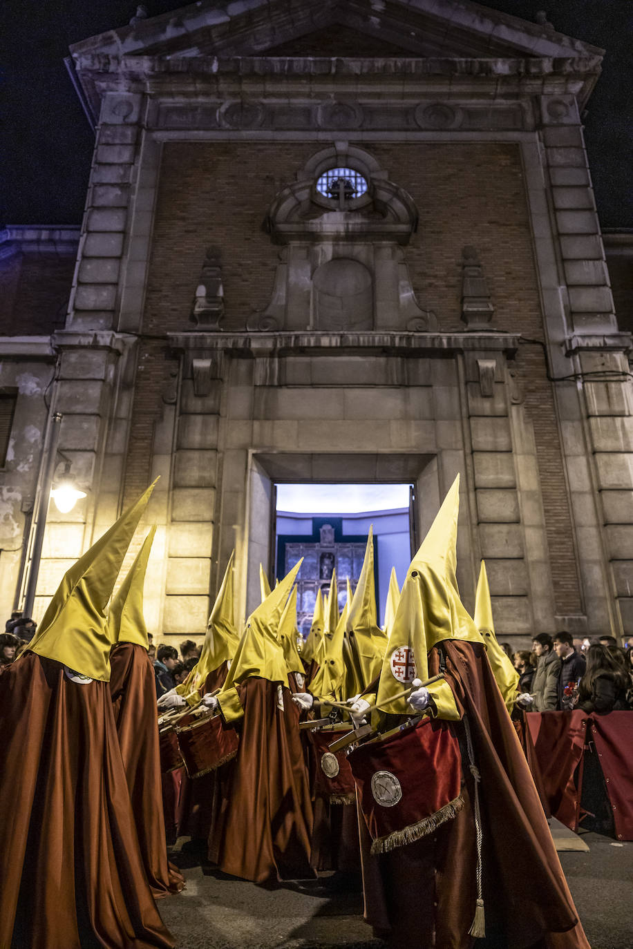 La procesión de La Flagelación, en imágenes