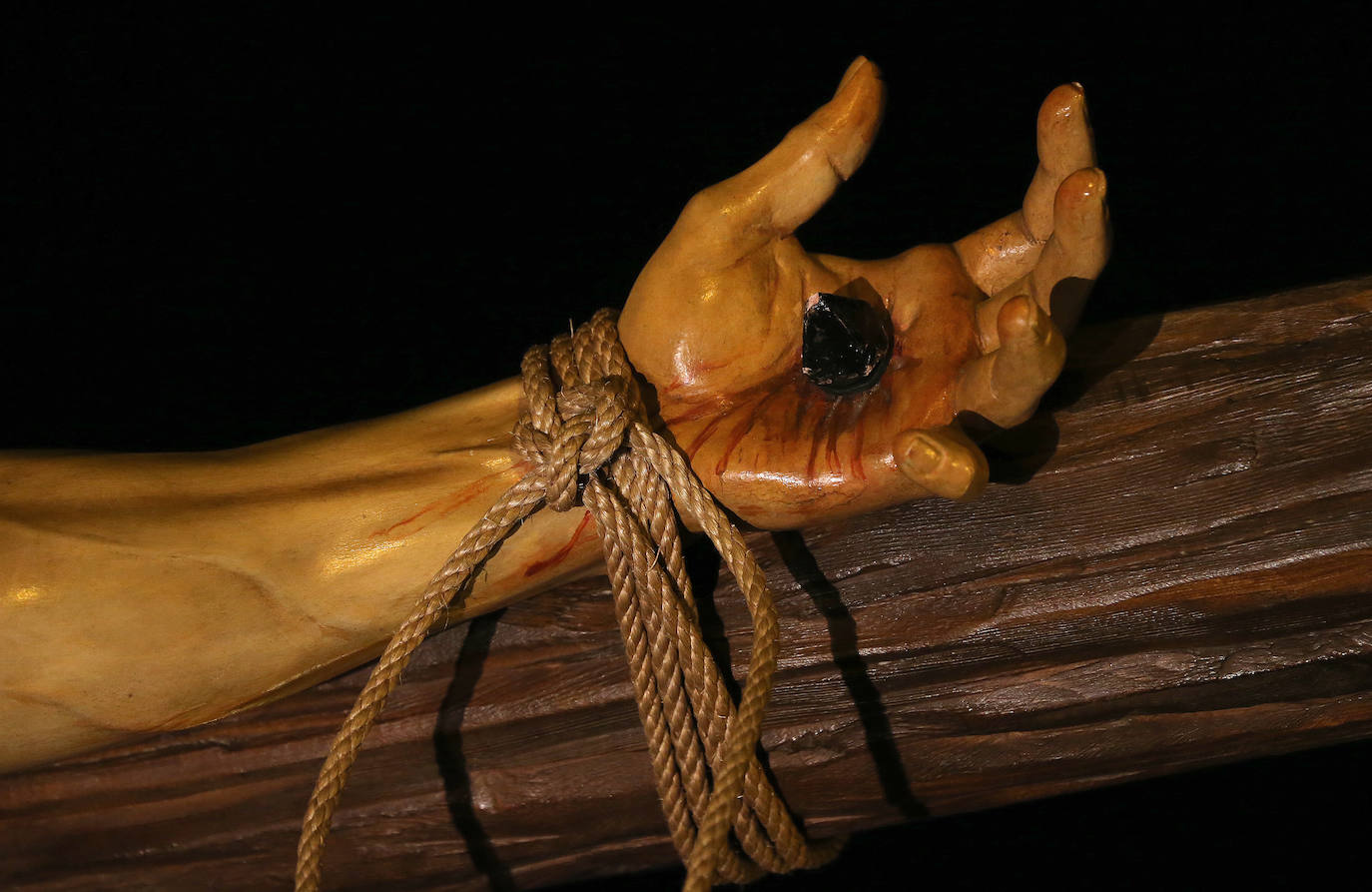 Las imágenes de la procesión del Santo Rosario del Dolor