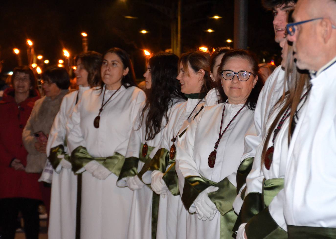 La procesión de antorchas, en imágenes